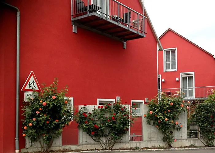 Rothweinhotel 3* Wiesenbronn