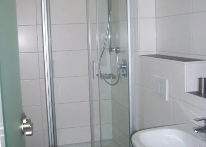 Hotell Rothweinhotel 3*