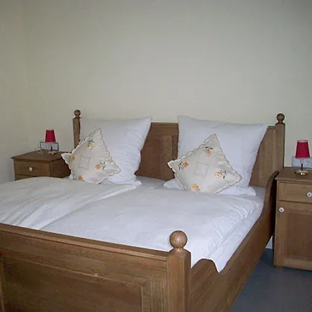 Rothweinhotel 3* Wiesenbronn