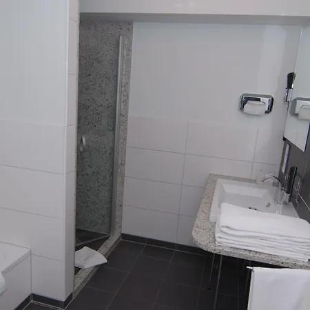 Rothweinhotel Wiesenbronn