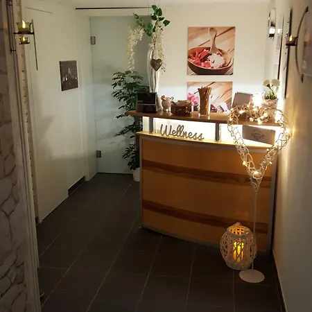 Rothweinhotel Hotel Wiesenbronn