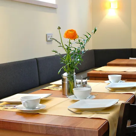 Hotel Rothweinhotel 3*