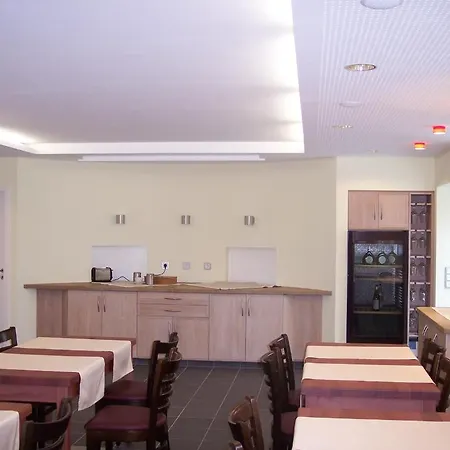 Rothweinhotel 3* Wiesenbronn