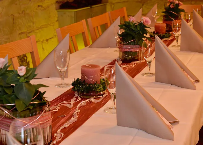 Rothweinhotel Hotel Wiesenbronn