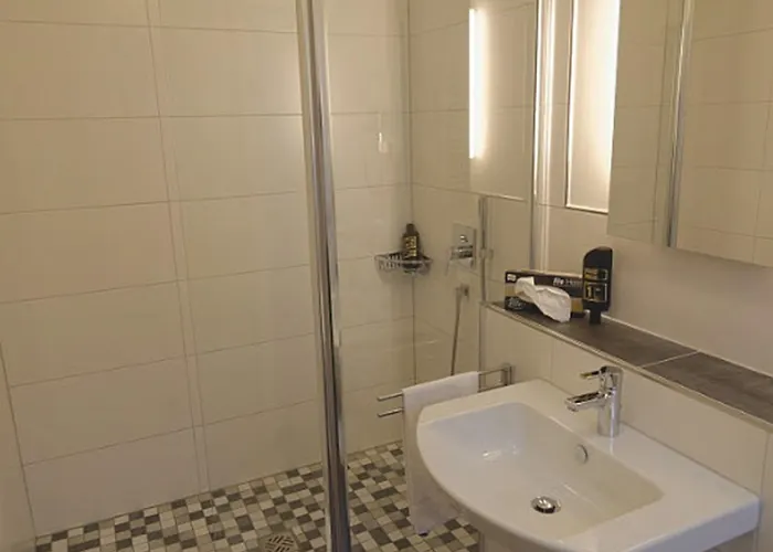 Rothweinhotel Wiesenbronn